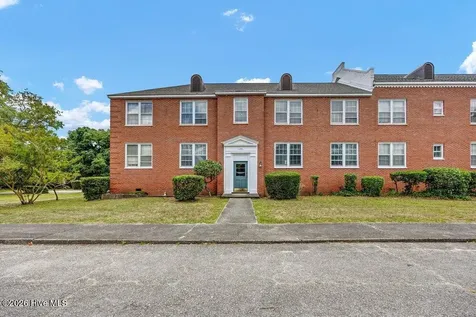 2940 Oleander Drive Wilmington NC 28403