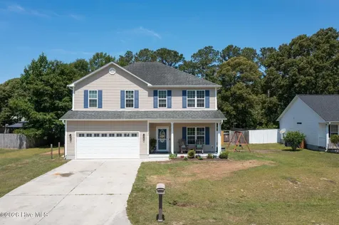 124 Saint Road Richlands NC 28574