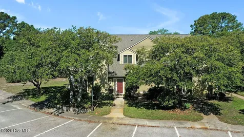 311 Champion Court SE Southport NC 28461