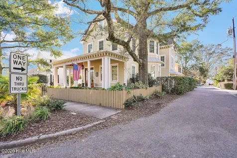 311 Champion Court SE Southport NC 28461