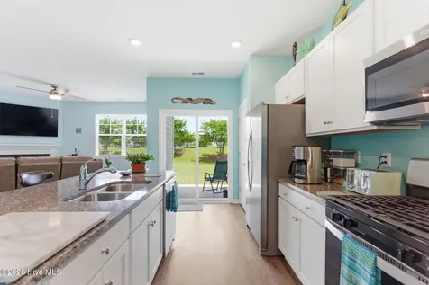 1337 Clendon Circle Leland NC 28451