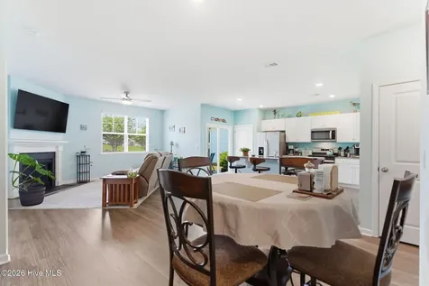 1337 Clendon Circle Leland NC 28451