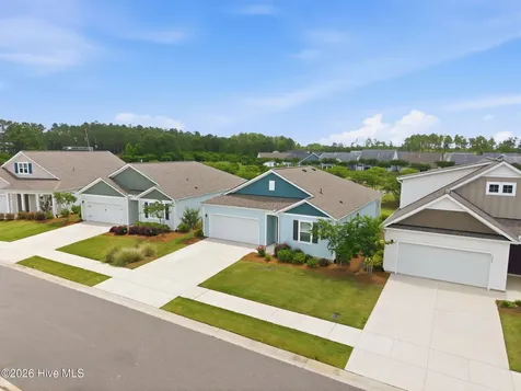 1337 Clendon Circle Leland NC 28451