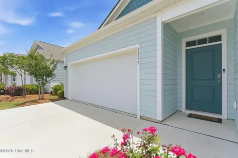 1337 Clendon Circle Leland NC 28451