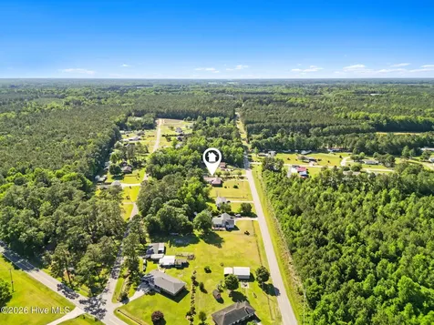 345 Pleasant Plains Church Road Whiteville NC 28472