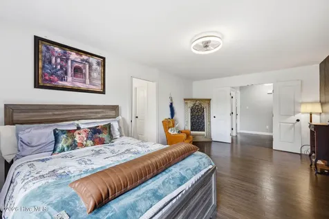 833 Pelican Drive New Bern NC 28560
