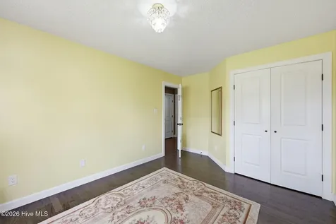 833 Pelican Drive New Bern NC 28560