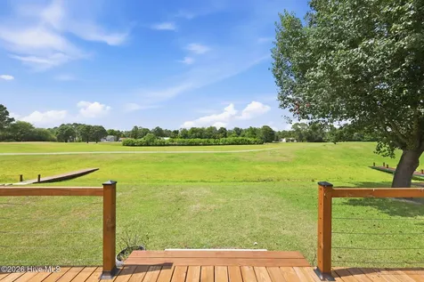 833 Pelican Drive New Bern NC 28560