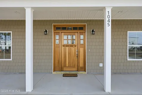 511 Harvest Point Road Elizabeth City NC 27909