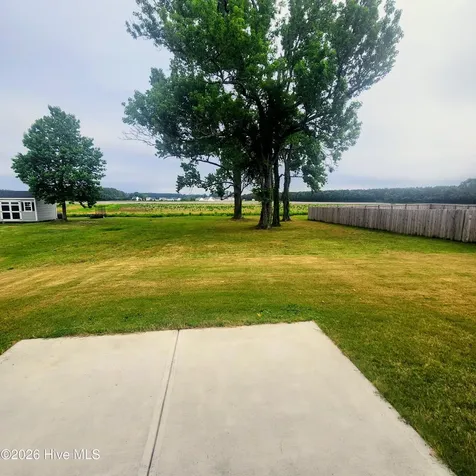 1187 Queensland Lane Ayden NC 28513