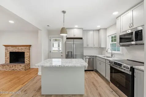 601 Bethesda Avenue Aberdeen NC 28315