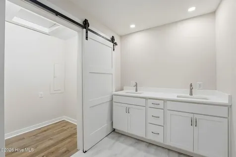 601 Bethesda Avenue Aberdeen NC 28315