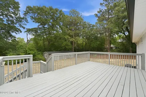 601 Bethesda Avenue Aberdeen NC 28315