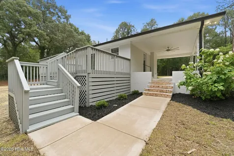 601 Bethesda Avenue Aberdeen NC 28315