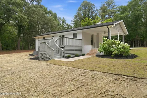 601 Bethesda Avenue Aberdeen NC 28315