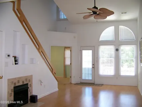 703 Cedarwood Village Morehead City NC 28557