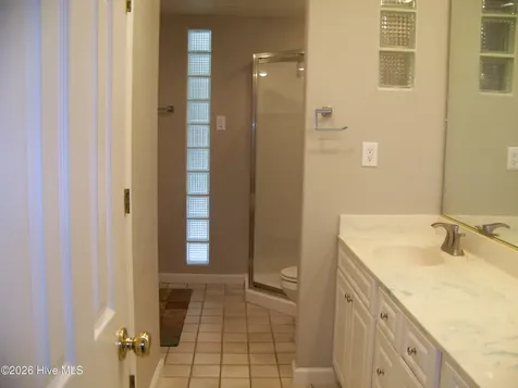 703 Cedarwood Village Morehead City NC 28557
