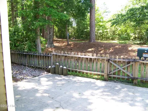 703 Cedarwood Village Morehead City NC 28557