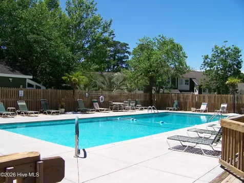 703 Cedarwood Village Morehead City NC 28557