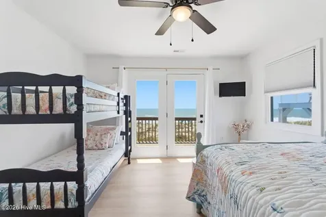 4327 E Beach Drive Oak Island NC 28465