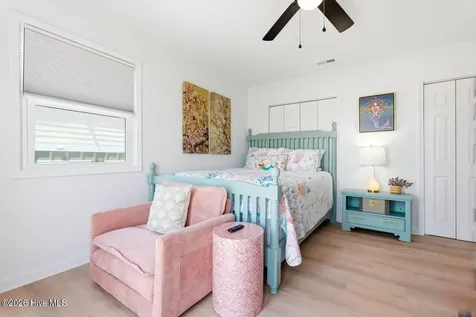 4327 E Beach Drive Oak Island NC 28465