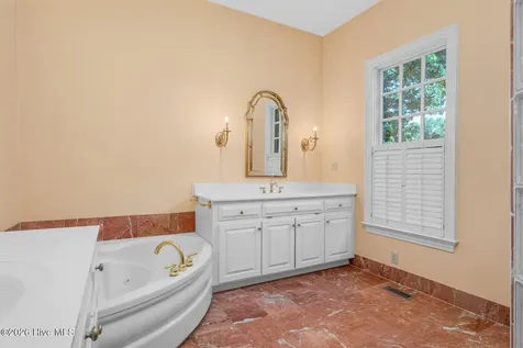 328 Iron Horse Road Rocky Mount NC 27804