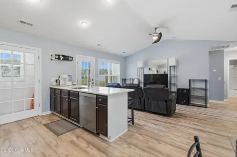 2325 White Oak River Road Maysville NC 28555
