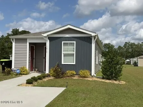 1815 Tablerock Court SE Bolivia NC 28422