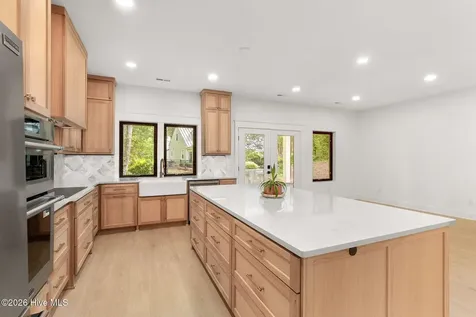 138 Mimosa Boulevard Pine Knoll Shores NC 28512