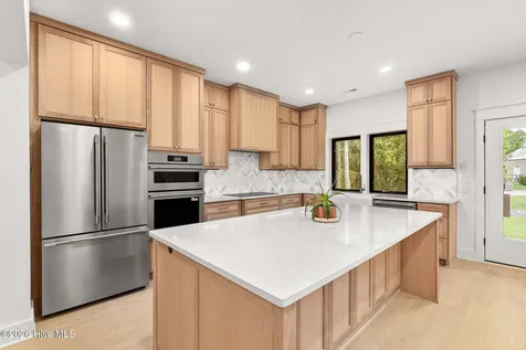 138 Mimosa Boulevard Pine Knoll Shores NC 28512