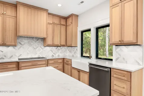138 Mimosa Boulevard Pine Knoll Shores NC 28512