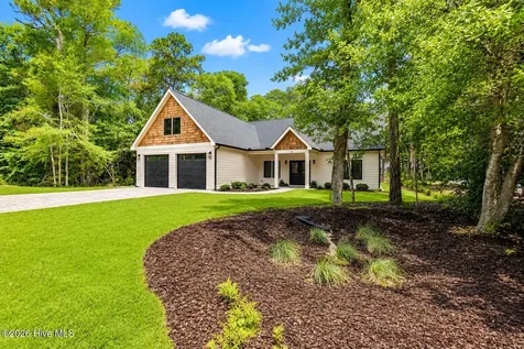 138 Mimosa Boulevard Pine Knoll Shores NC 28512