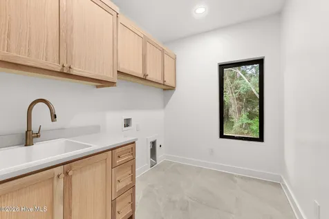138 Mimosa Boulevard Pine Knoll Shores NC 28512