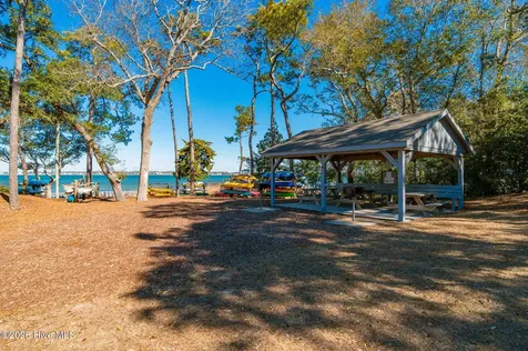 138 Mimosa Boulevard Pine Knoll Shores NC 28512
