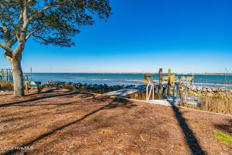 138 Mimosa Boulevard Pine Knoll Shores NC 28512