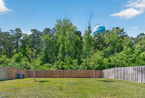 413 N Wild Indigo Place Hampstead NC 28443