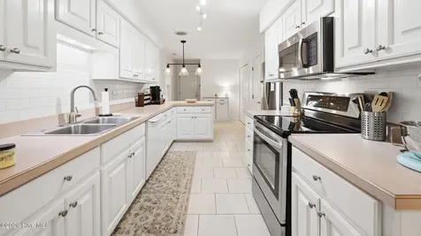 138 Leonard Drive New Bern NC 28560