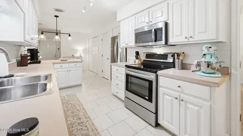 138 Leonard Drive New Bern NC 28560