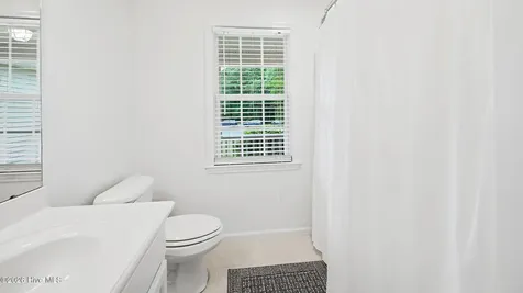 138 Leonard Drive New Bern NC 28560