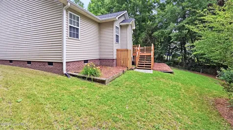 138 Leonard Drive New Bern NC 28560