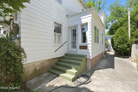 411 George Street New Bern NC 28560