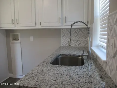 213 Pettiford Road Peletier NC 28584
