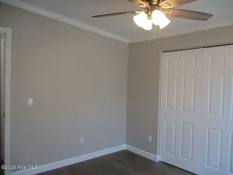 213 Pettiford Road Peletier NC 28584