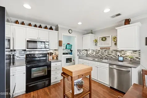 1609 Royal Pine Court Leland NC 28451