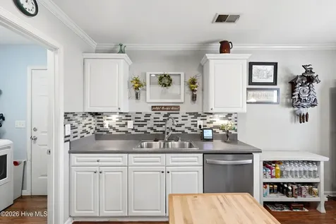 1609 Royal Pine Court Leland NC 28451
