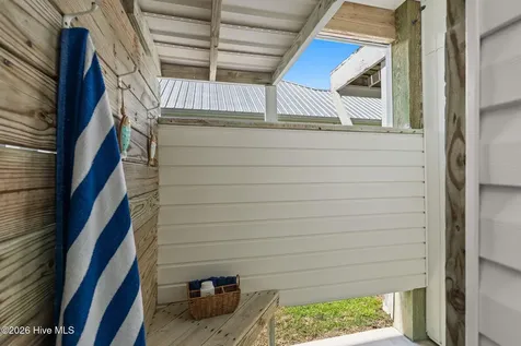 110 NE 17th Street Oak Island NC 28465