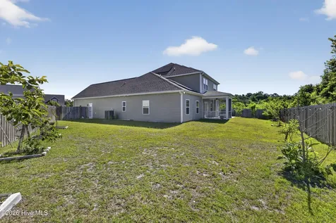 1392 Goldengrove Lane Wilmington NC 28411