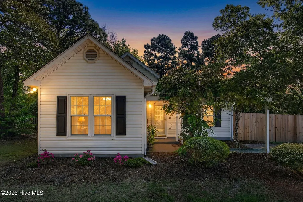 315 Tangle Oaks Court SE Leland NC 28451