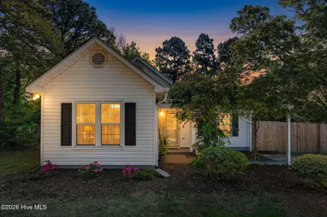 315 Tangle Oaks Court SE Leland NC 28451
