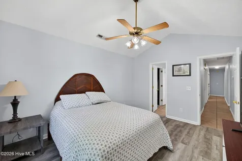 315 Tangle Oaks Court SE Leland NC 28451
